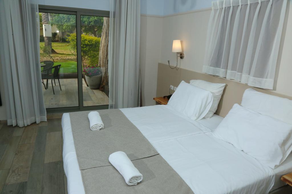 Ohalo Manor Hotel Kinneret Kamer foto